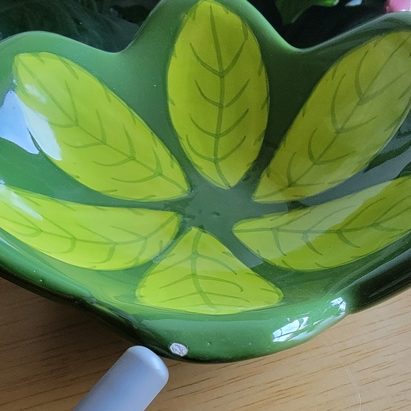 PARTYLITE Ceramic Floral stackable bowls. - Picture 7 of 10